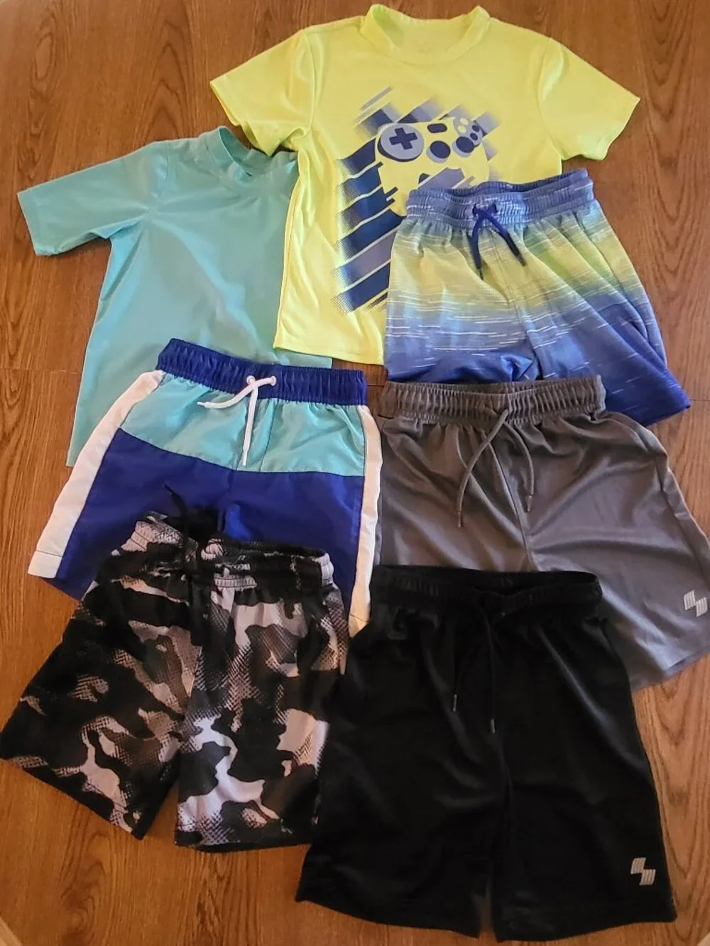 Boys Swim Set and Shorts Bundle The Childrens Place Size 5/6